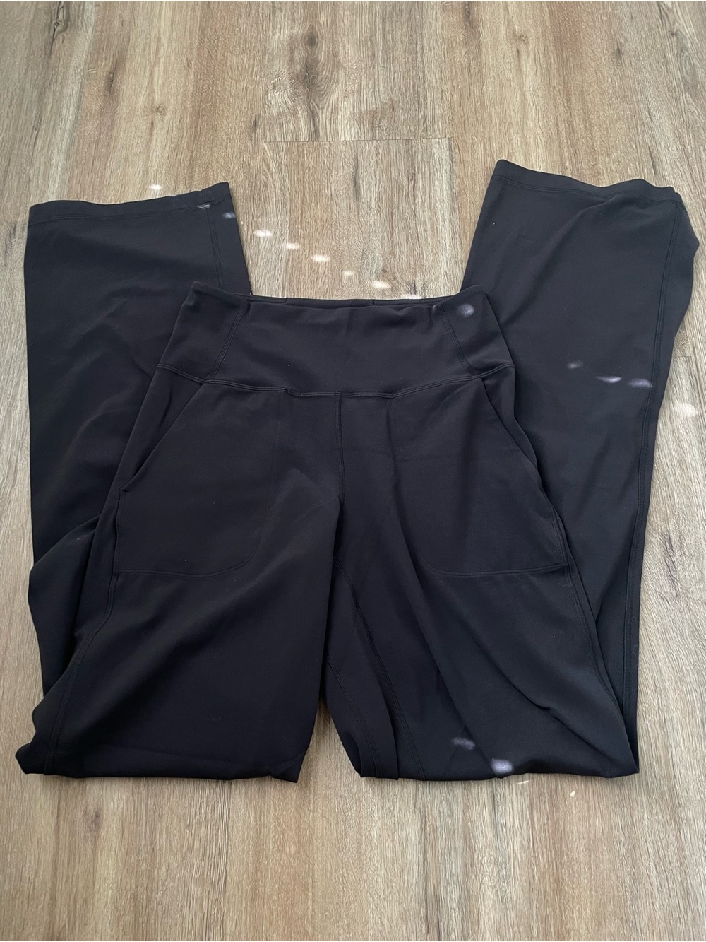 Lululemon leggings size 6